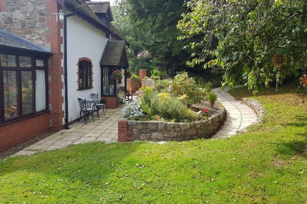 Rowan Cottages With Panoramic Views Of The Stiperstones And Walks On The Doorstep Shrewsbury Eksteriør bilde