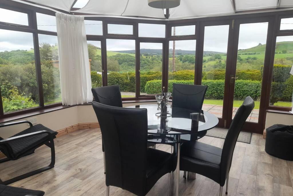 Rowan Cottages With Panoramic Views Of The Stiperstones And Walks On The Doorstep Shrewsbury Eksteriør bilde