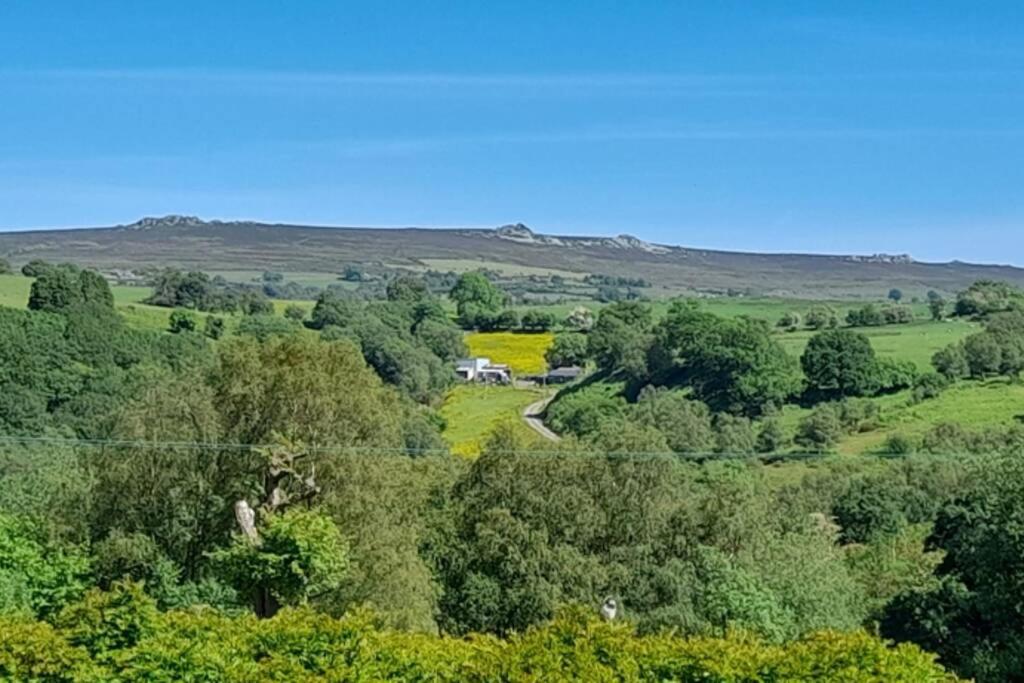 Rowan Cottages With Panoramic Views Of The Stiperstones And Walks On The Doorstep Shrewsbury Eksteriør bilde