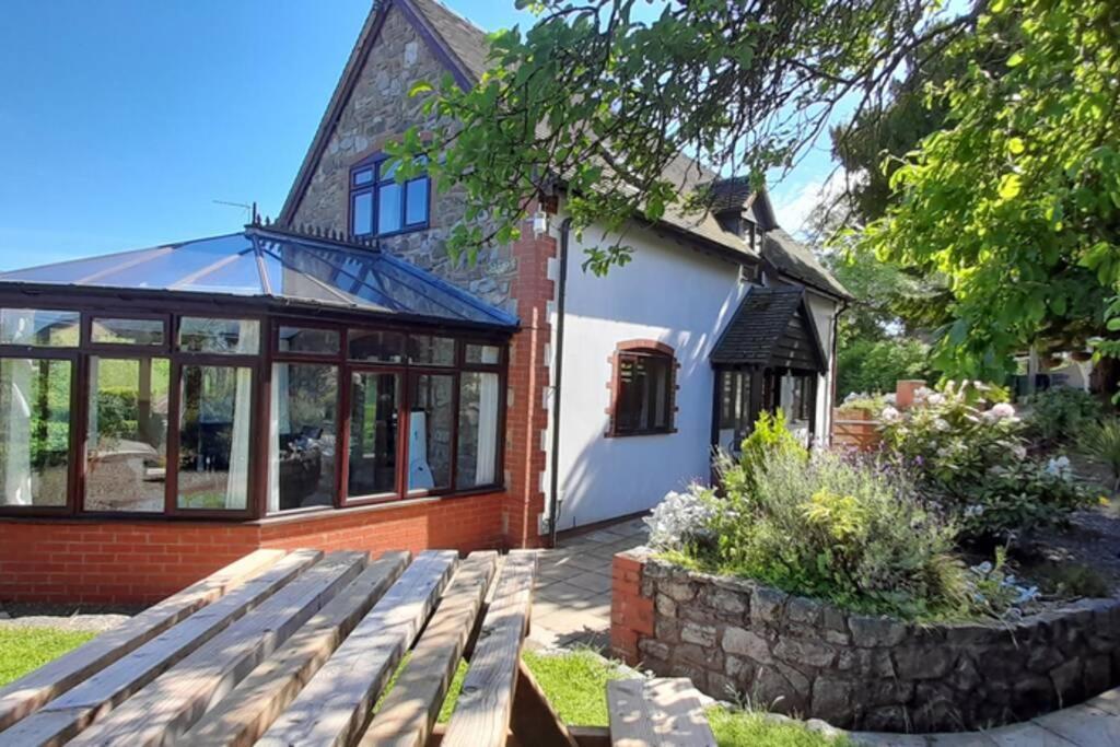 Rowan Cottages With Panoramic Views Of The Stiperstones And Walks On The Doorstep Shrewsbury Eksteriør bilde