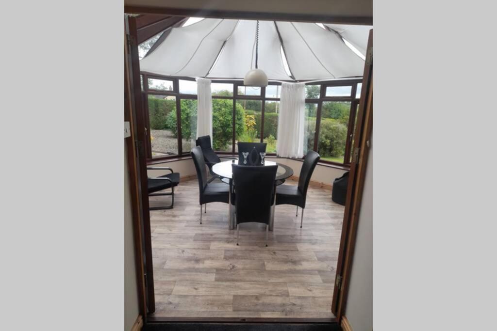 Rowan Cottages With Panoramic Views Of The Stiperstones And Walks On The Doorstep Shrewsbury Eksteriør bilde
