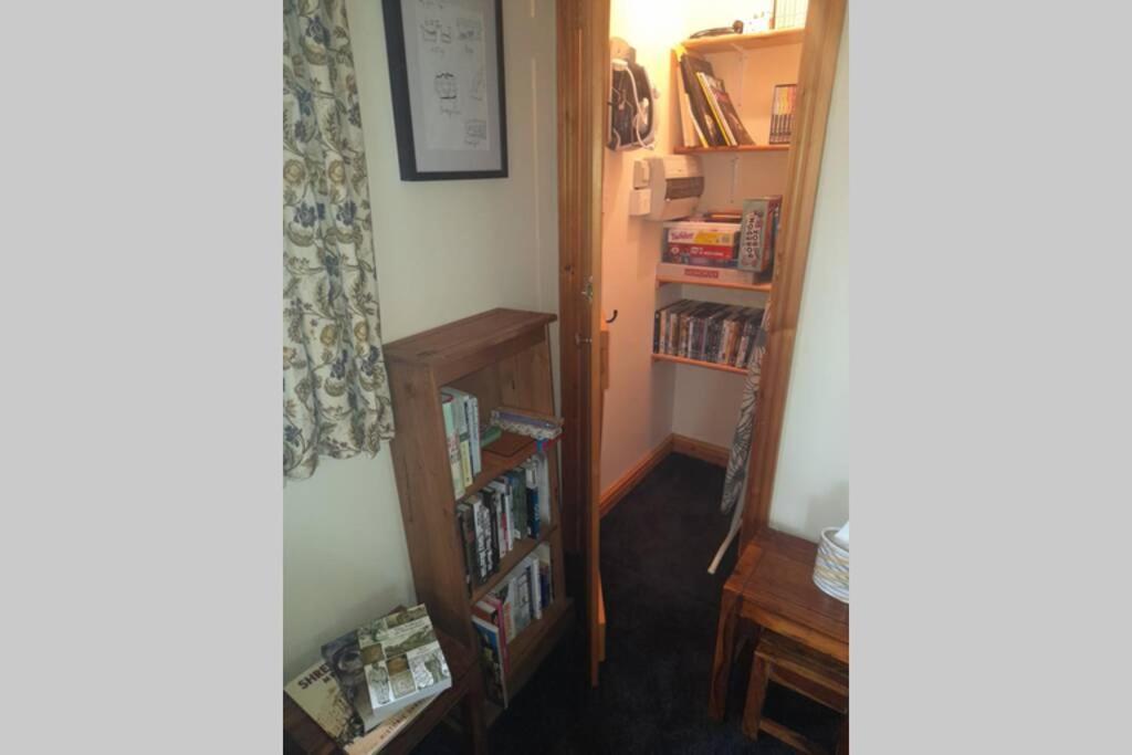 Rowan Cottages With Panoramic Views Of The Stiperstones And Walks On The Doorstep Shrewsbury Eksteriør bilde